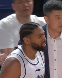 九游官网-杜锋又看上一人！广东最适合的新大外援曝光，或被朱芳雨截胡？