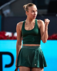 jiuyou-莱巴金娜0比2负波塔波娃无缘马德里八强|WTA|1000赛|WTA1000|普利斯科娃|落败者_新浪体育_新浪新闻
